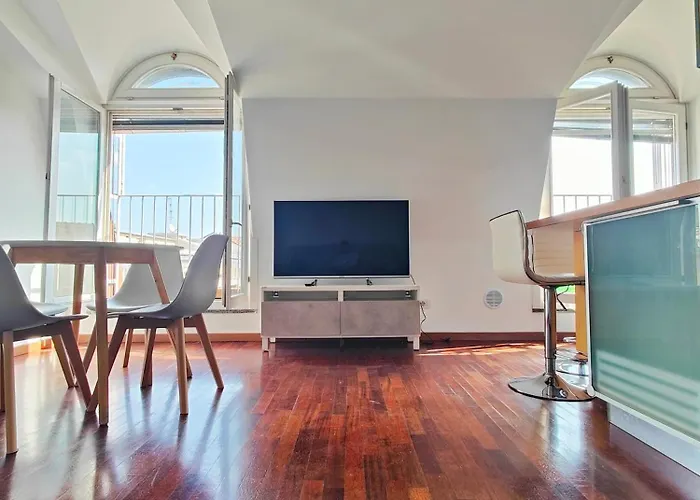 Giulio\'S Home